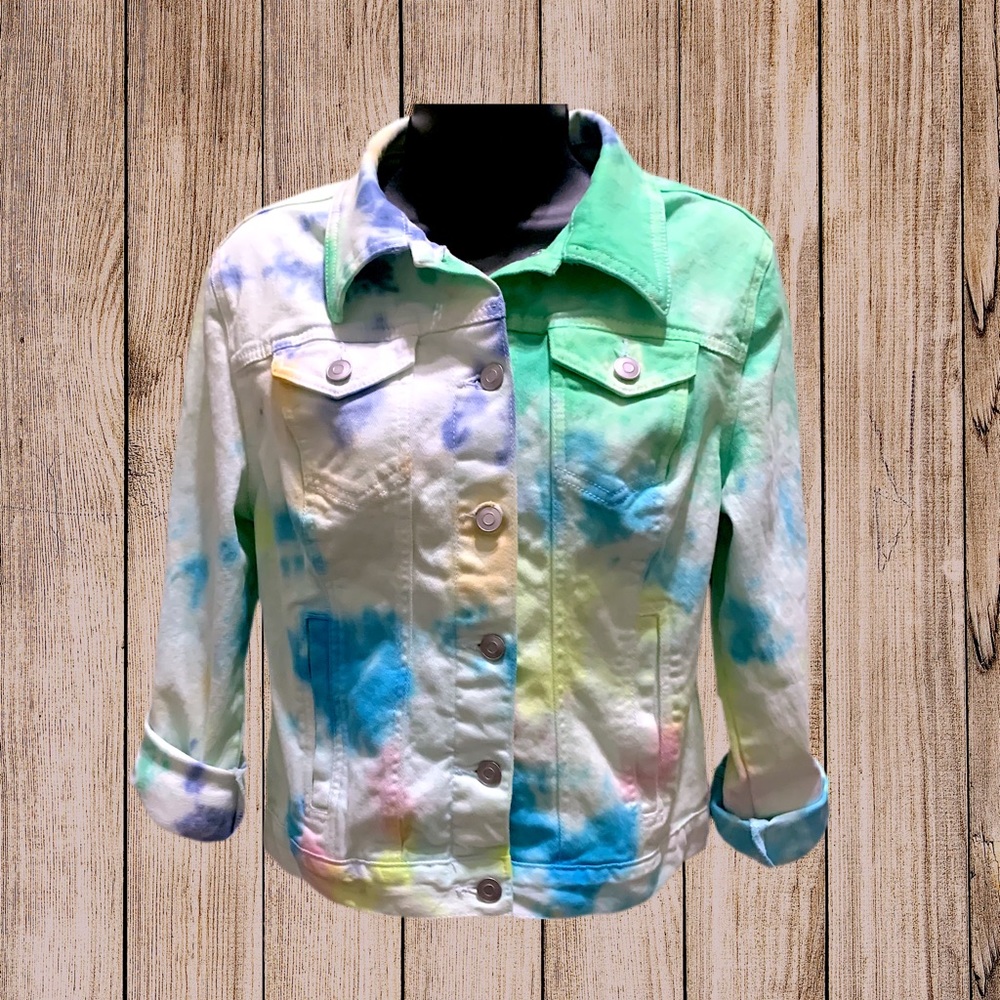 Women’s Tie Dye Jean Jacket